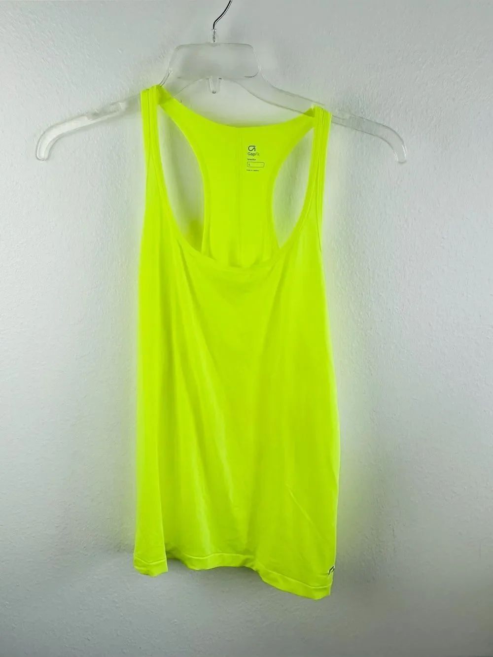 Gap Fit Neon Yellow Tank Size L NWT